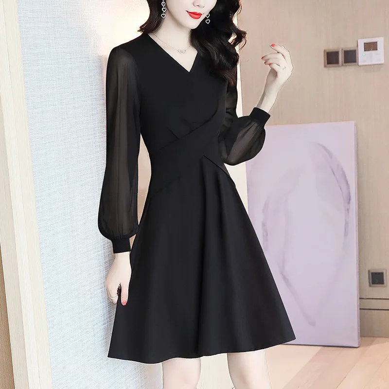 

French Dress Spring Clothes 2021 New Western Style Socialite Hepburn Style Little Black Dress Slimming Temperament Slim Fit