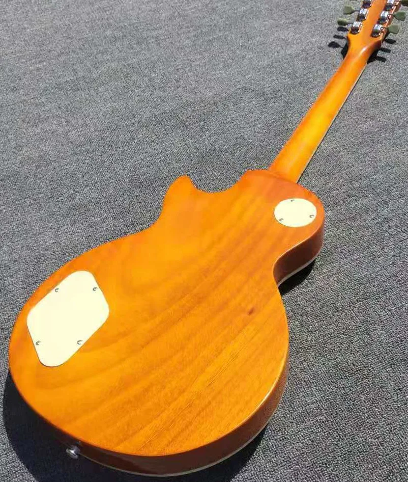 

High-quality electric guitar, mahogany body, rosewood fingerboard, in stock, lightning delivery, free shipping
