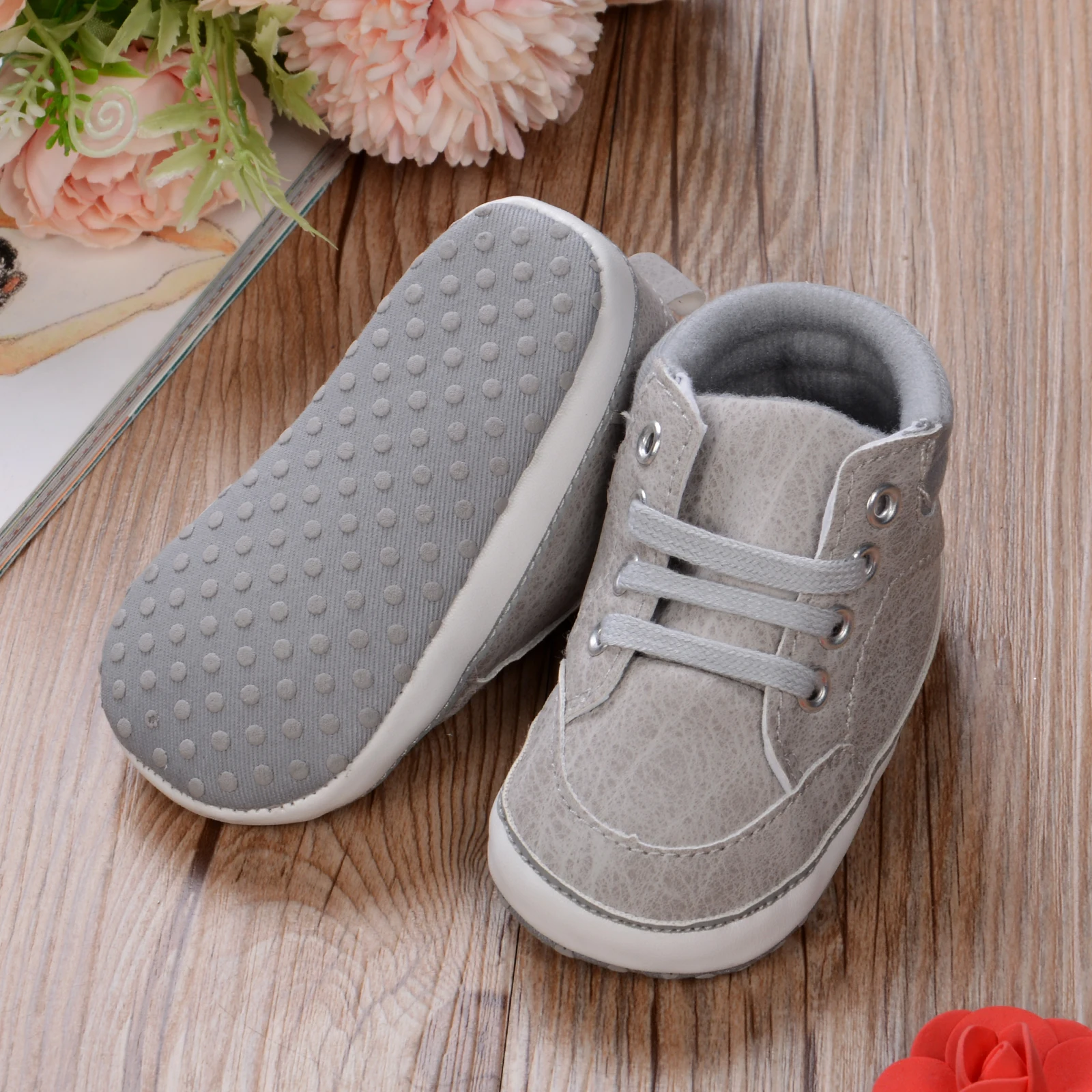 

Brand New Infant Baby Girl Shoes Newborn Soft Sole Sneaker Cotton Crib Shoes Sport Casual Warm First Walkers For 0-18month