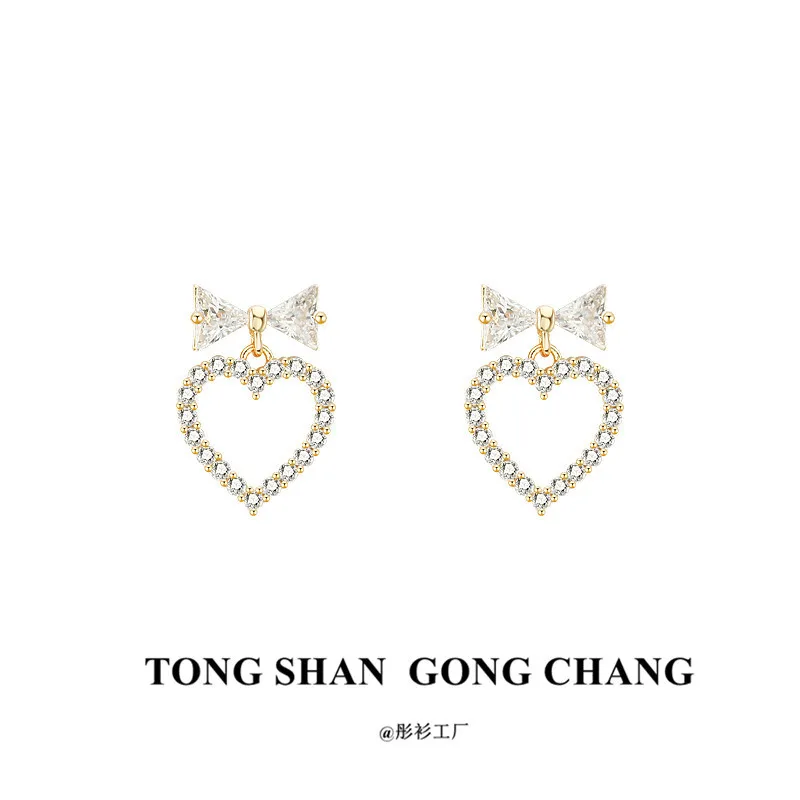 Женские серьги гвоздики с бантом летние эффектом высокой чувствительности