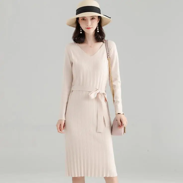 Женское трикотажное платье свитер средней длины с V образным вырезом|Женские