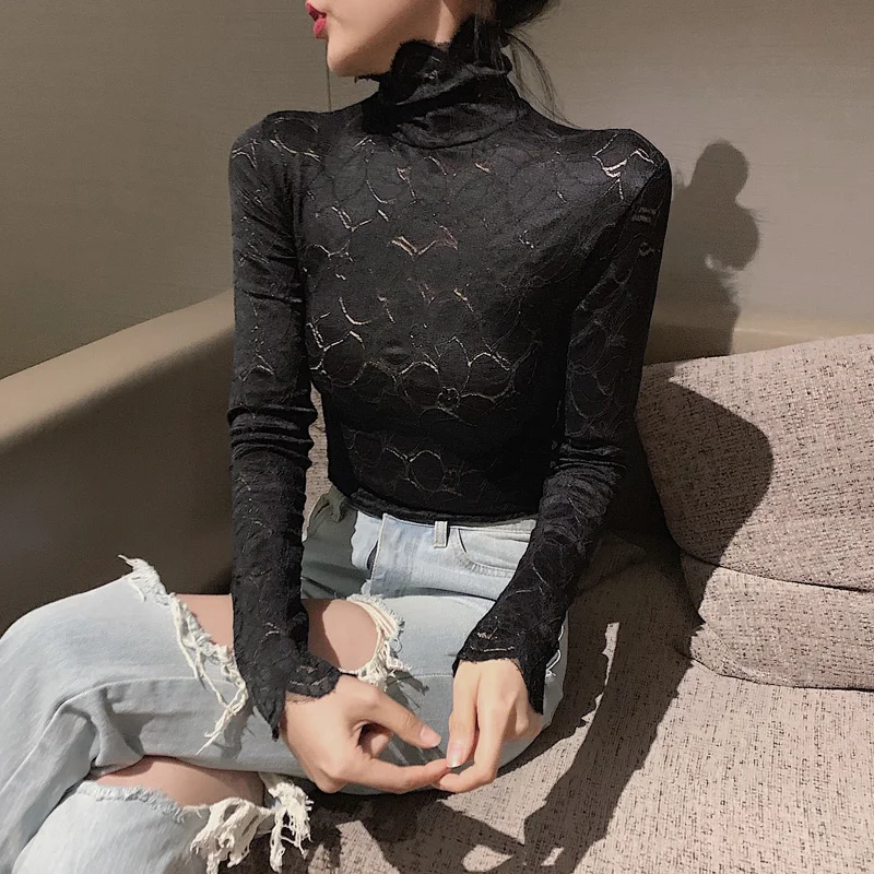 Женская кружевная блузка с вышивкой элегантная белая ажурная длинным рукавом