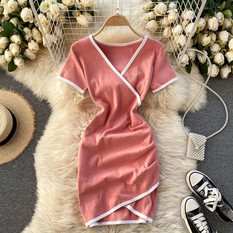 

Женское облегающее платье с коротким рукавом, короткое Привлекательное платье контрастных цветов, обтягивающее платье с принтом в виде сер...