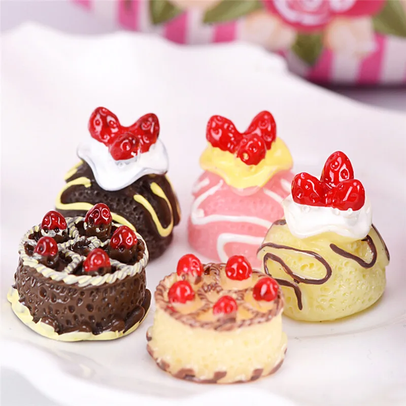 

Resin Strawberry Cake, Adorable Miniature Cakes, Resin Cabochons for Phone Decoration, Crafts Making DIY Fast Shipping 5pcs/lot