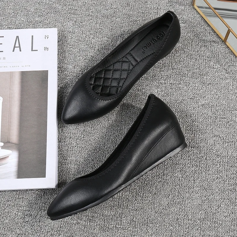 Женские туфли-лодочки на танкетке увеличенная внутренняя офисная обувь для