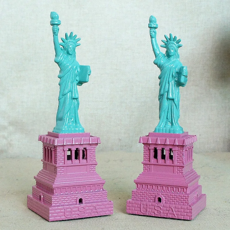 

Lndoor Creative Metal Crafts American Home Crafts Ornaments Statue Of Liberty Model Ornaments European and American Decoration