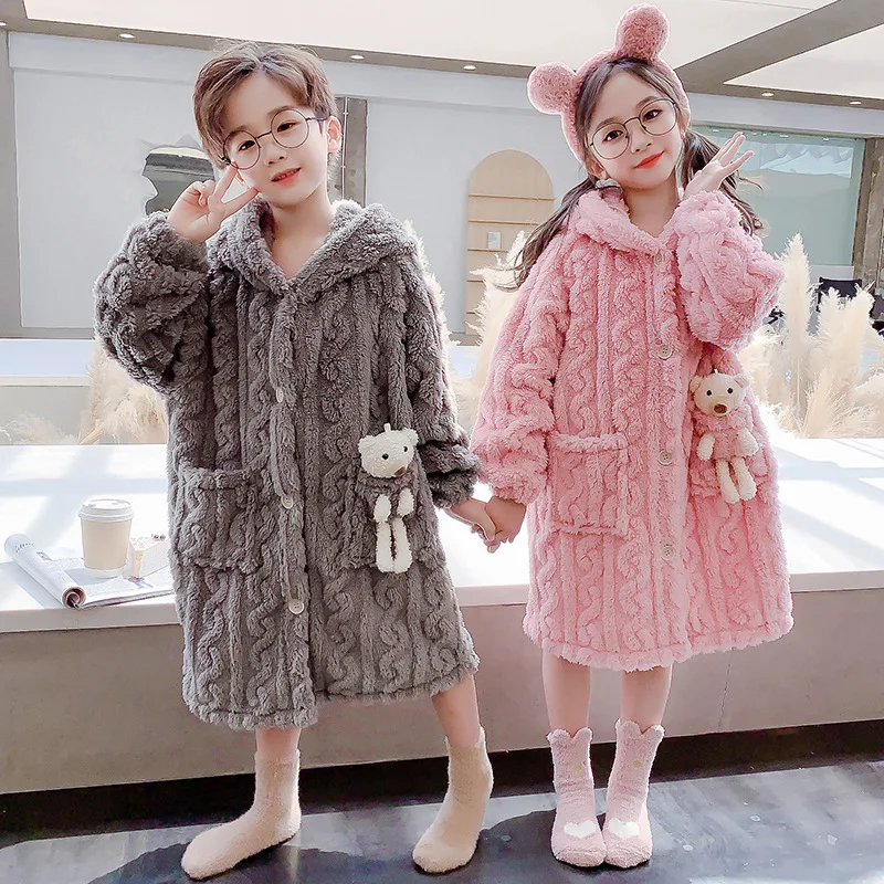 

New Winter Lovely Bear Bathrobes for Girls 2021 Flannel Birthday Party Robes Hooded Warm Single-breasted Sleepwear Cardigan Boys