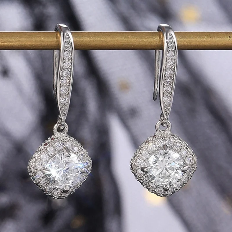 

Moissanite Weight Loss Crystal Drop Earrings Fashion Standard Silver White Magnetic Earrings Fast Lose Weight Keep Slim Earring