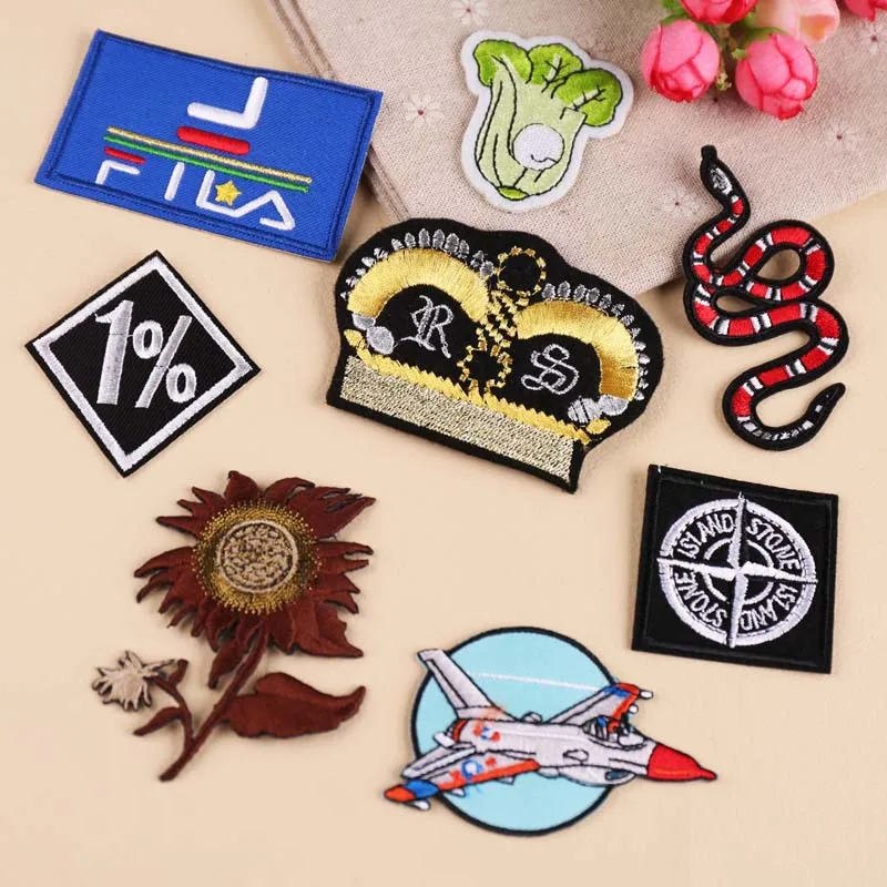 Высококачественная вышитая железная змея корона самолет мультфильм сделай сам