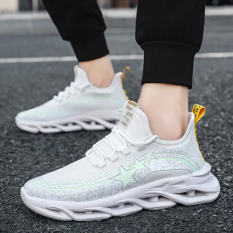 2020 Stylish Casual Male Shoes Adults Tennis Glowing Luminous Graffiti Blade Sneakers For Men Sports Lighted Mesh Footwear Man | Обувь