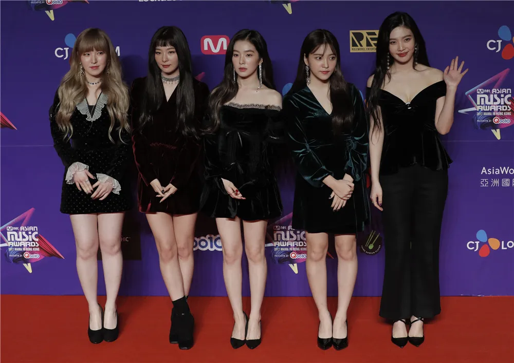 Красный бархат Kpop настенные плакаты Наклейки белая мелованная бумага яркие цвета украшения дома