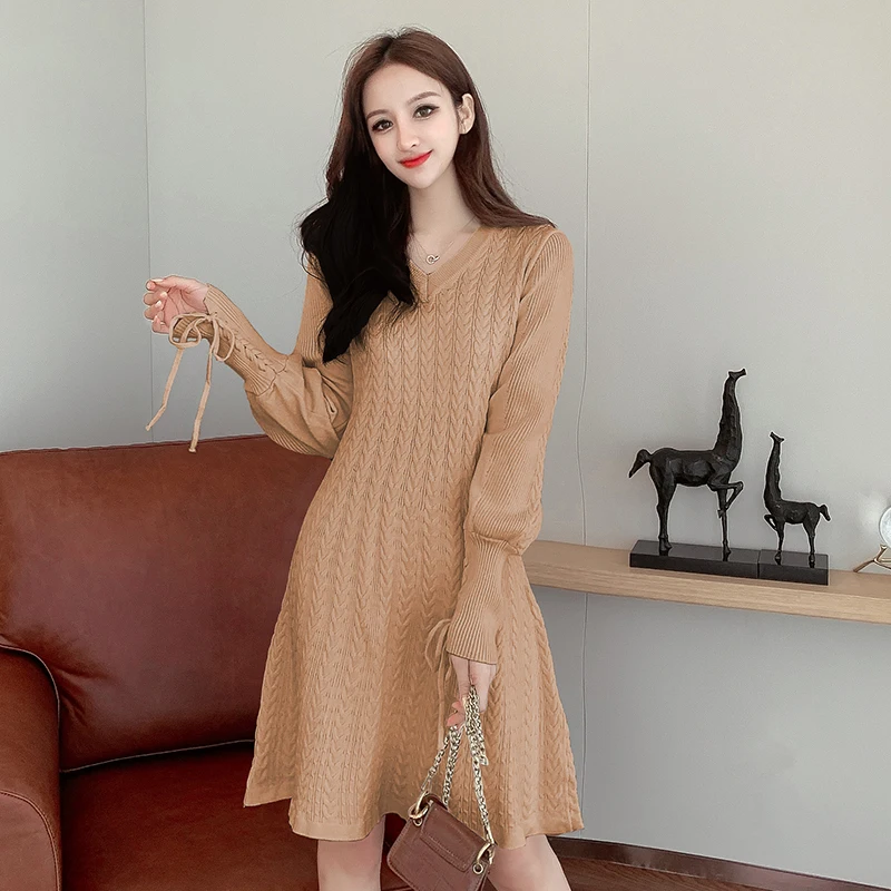 

Autumn V-neck Long-sleeved Twist Knitted A-line Midi Dress Female Winter Korean Lace-up Slim Base Sweater Dress