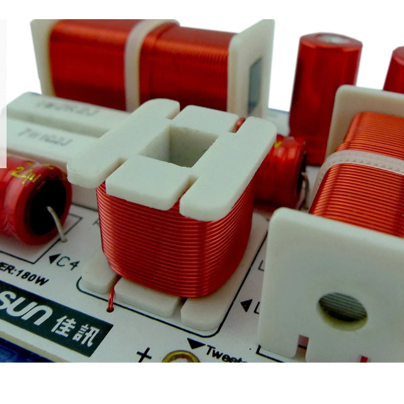 

200W speaker three-way frequency MK-300C Advanced HiFi three-way frequency brand new genuine 85Hz 4800Hz 112mm * 85mm