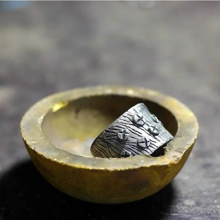 

Vintage Tree Ring Handmade Punk Adjustable Ring Men's and Women's Gothic Hip Hop Party Jewelry Cocktail Ring Anniversary Gift