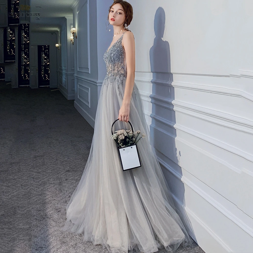 

Prom Dresses V-Neck Evening Dresses Long A-Line Dresses Woman Party Night Beading Prom Dress with Sweep Train