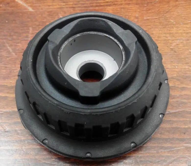 Новая модель опоры стоек Автозапчасти для автомобиля Передние Задние удары