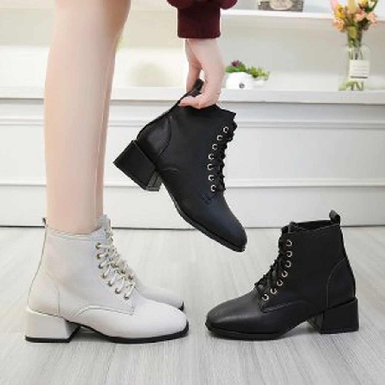 

Women's high heels fashion Martin boots waterproof thick-soled thick-heeled short boots 2021 autumn and winter women's shoes