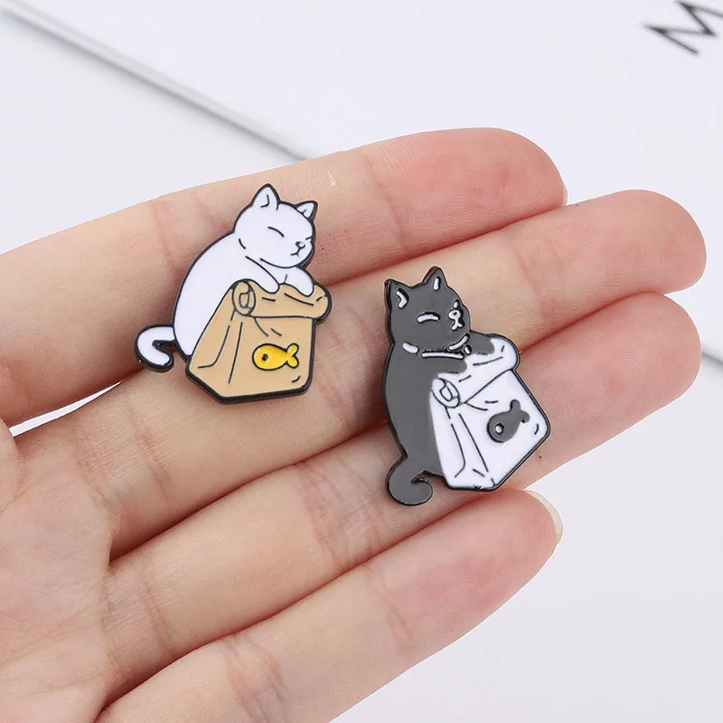

Enamel Pins Cute Black White Cats Dried Fish Bag Brooches Lapel Badge Cartoon Animal Jewelry Gift for Kids Friends
