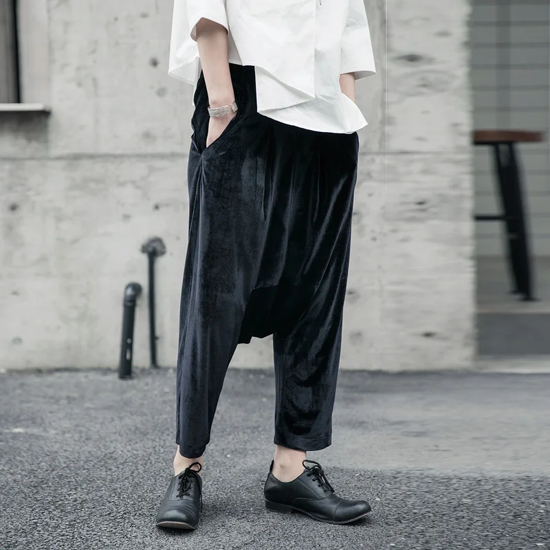 

Zcsmll весенние 2021 темно-черные корейские бархатные гладкие свободные шаровары с подвесной промежностью укороченные брюки для женщин