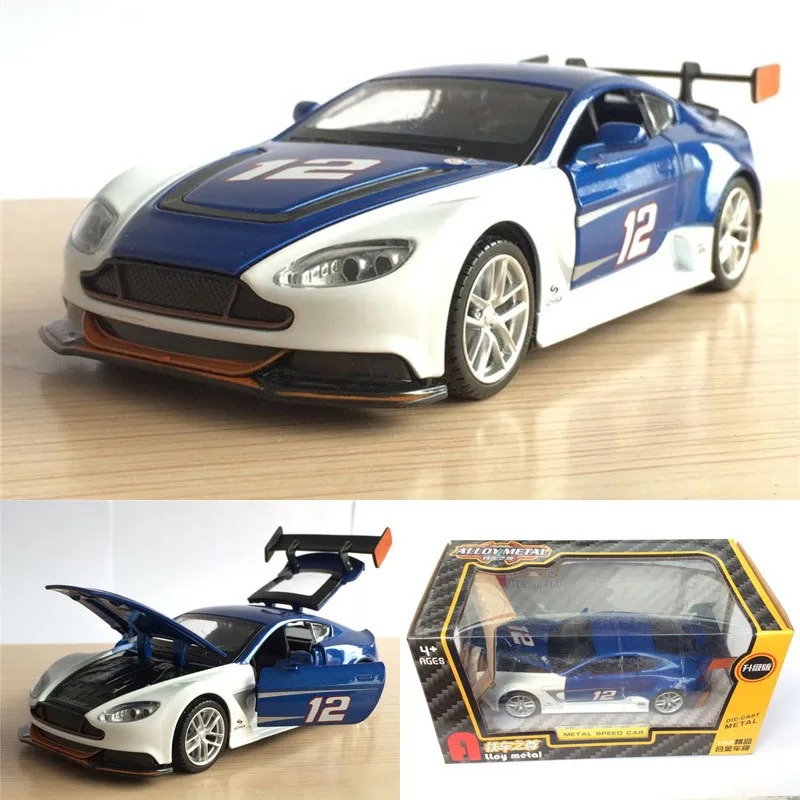1:32 Высокая моделирования Aston Martin racing с классными клепками в виде сплава