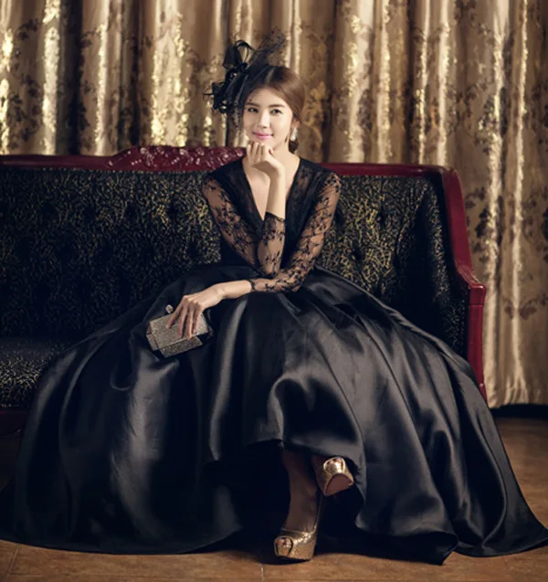 

Elegant A-Line Long Sleeve Evening Dresses 2020 Black Formal Dress Beaded Lace Satin Women Evening Party Gowns