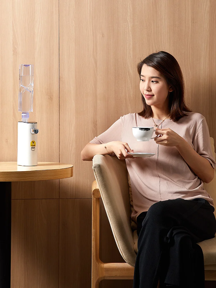 

Дорожный электрический чайник, карманная Питьевая машина, портативный мини Мгновенный водонагреватель, чайник для офиса и дома