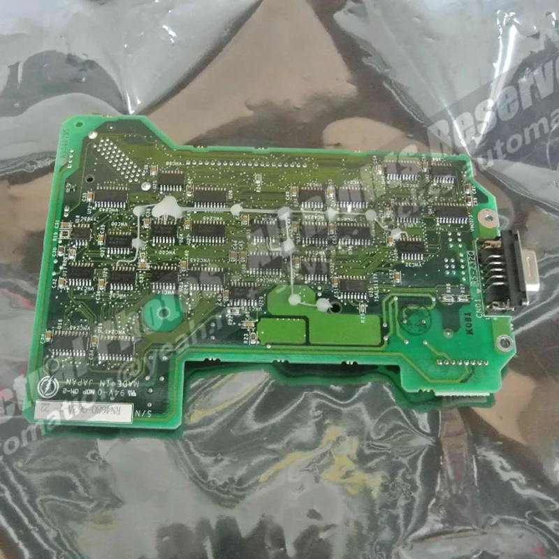 Телефон б/у в хорошем состоянии