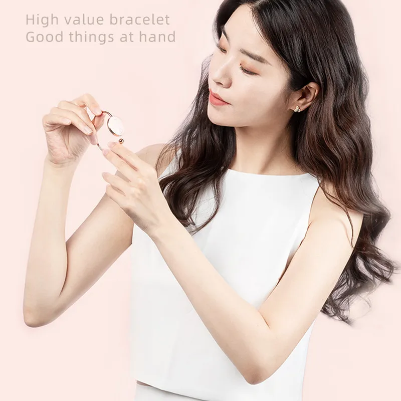 

Ultrasonic Mosquito Repellent Bracelet For Women Lady Rechargeable Anti-Mosquito Bracelet Wrist Bands Health Protection