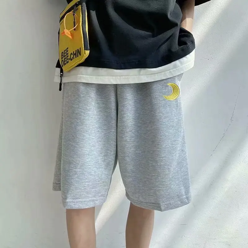 

Boys Summer Shorts Cotton Loose Elastic Waist Moon Pattern Casual Show Thin Knee Length Pants Men Fashion Clothing Wholesale
