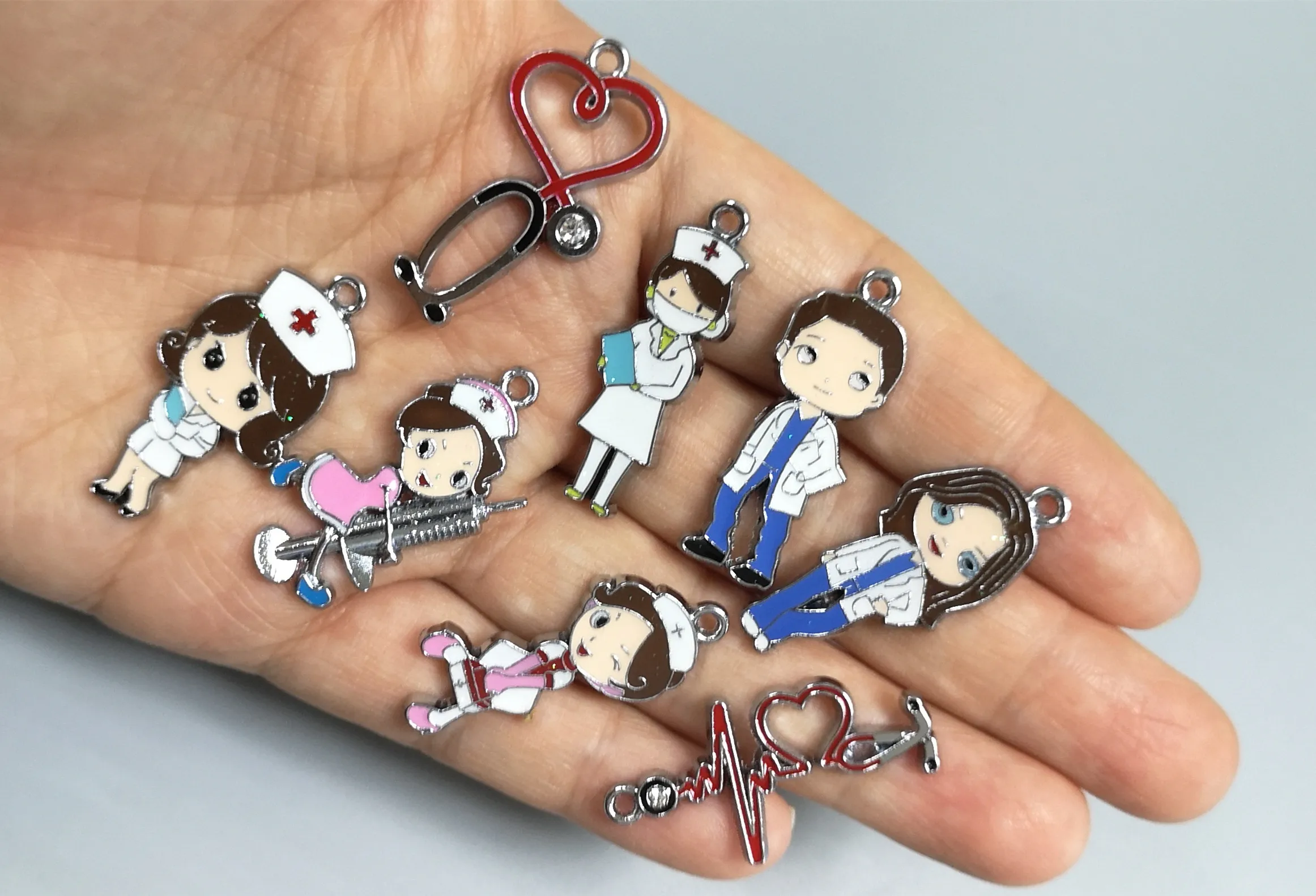 Цепочка для ключей сделай сам металлическая подвеска серого цвета с эмалью