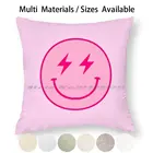 Чехол для подушки с изображением лица и молнии