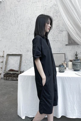 Темный черный комбинезон в стиле ретро летний с коротким рукавом 2020 | Женская