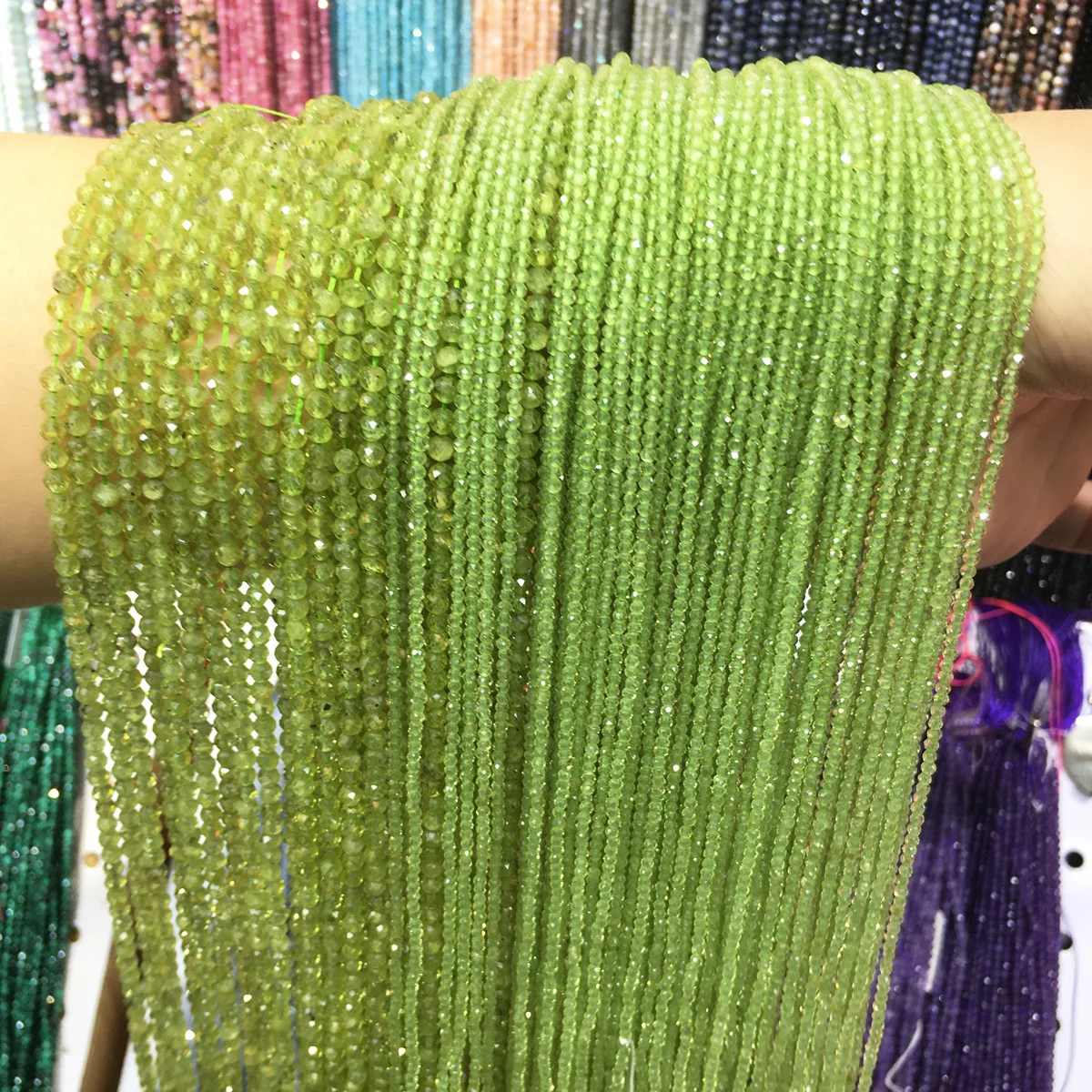 Граненые бусины из натурального перидота 2 мм 3 очаровательные граненые