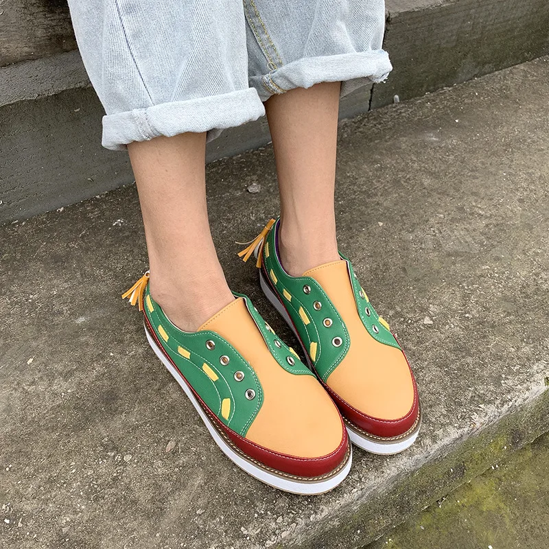 Туфли женские на платформе 3 см повседневная разноцветная обувь плоской подошве