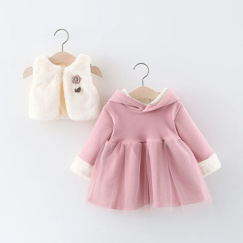 Зимнее платье с капюшоном и заячьими ушками для маленьких девочек длинными