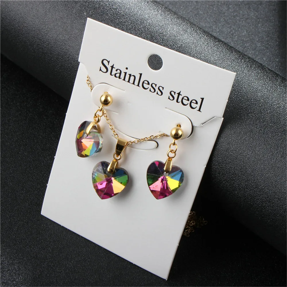 

Женский ювелирный комплект, колье и серьги темно-синего цвета с кристаллами в форме сердца