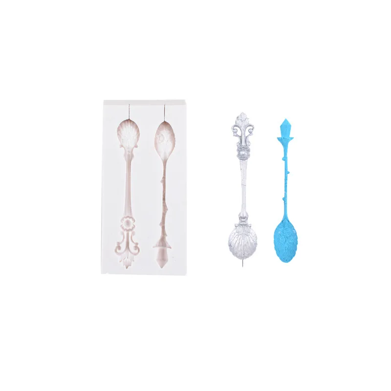 

Cute Silicone Spoon Molds Kitchen Resin Baking Tools Dessert Chocolate Lace Decoration Supplies DIY Cake Pastry Fudge MoldsAD196