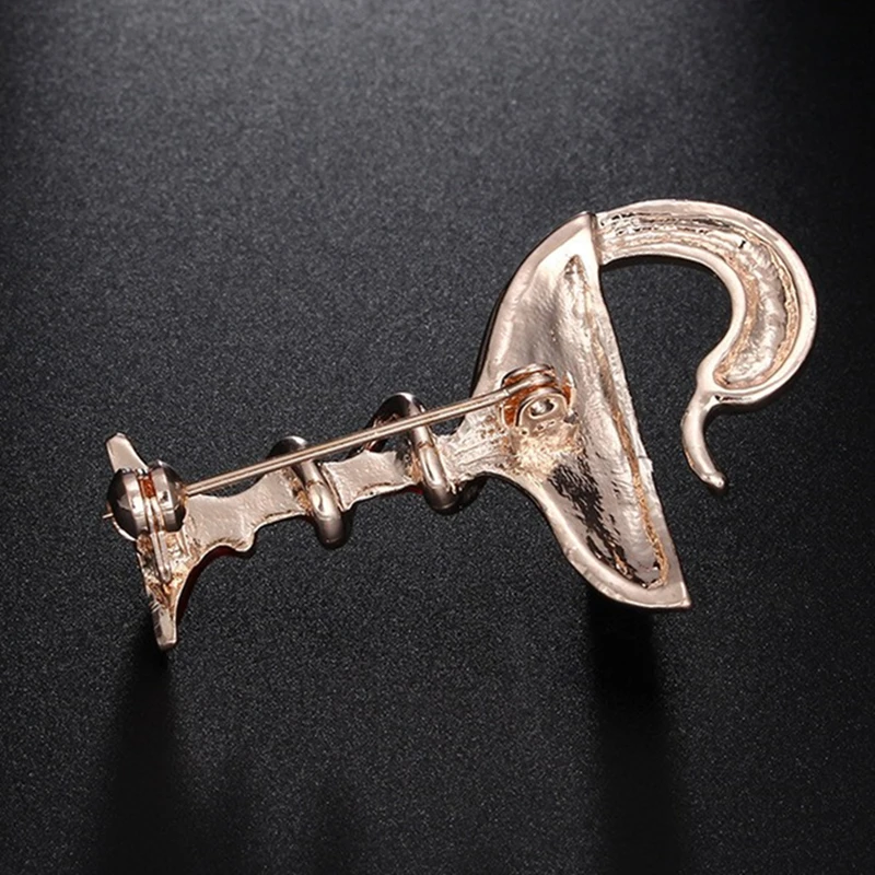 Особая красная памятная брошь в виде чаши с трофей и змеей булавки для женщин