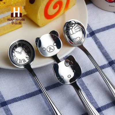 Часы с изображением кота дораэмона медведя время работы за циферблатом 304