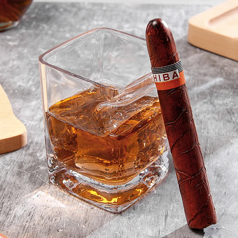 

Cigar Cup crystal glass whisky cup bar foreign wine beer cup wine set manual blowing round cigar cup glass cup wine glasses