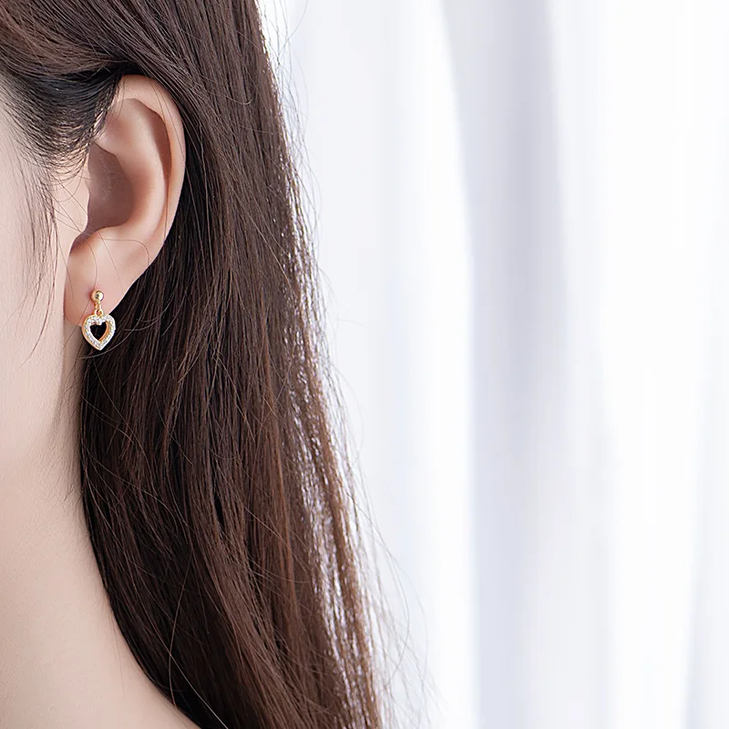 

925 Sterling Silver Crystal Heart Stud Earrings For Women Wedding Party Jewelry pendientes plata de ley 925 mujer eh1277