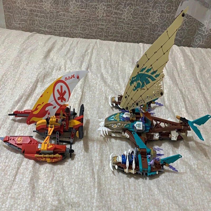 

Игрушечные блоки в стиле аниме, катамаран, Морской бой, лодка, модель подвижного персонажа, совместимая с блоками, рождественский подарок дл...