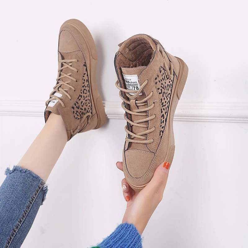 Ботинки martin замшевые ботильоны леопардовой расцветки с перекрестными кружевами