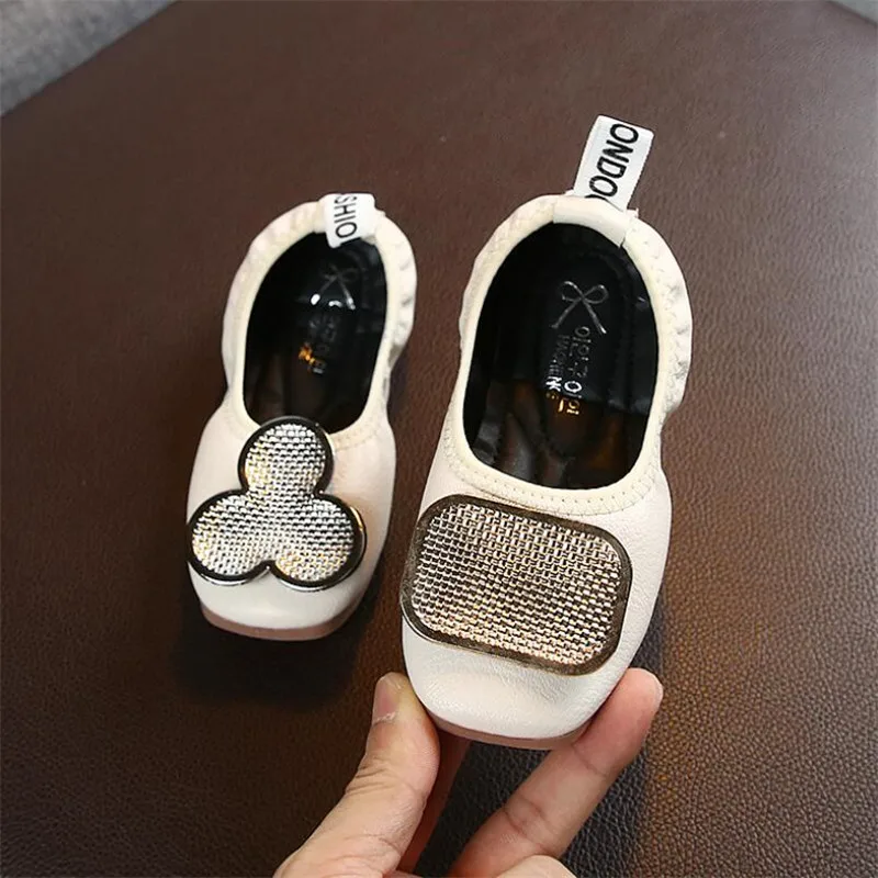 2020 г. Модная новая обувь для девочек балетки на плоской подошве без застежки с