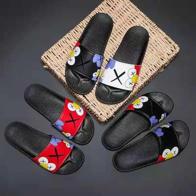

Slippers men's tide outdoor Korean Sesame Street bathroom non-slip Kobe soft bottom net infrared wear personalized summer one-wo