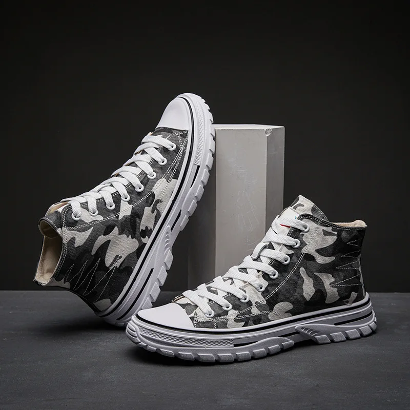 

Men Canvas Shoes High Top Lace-up Ankle Boots Fashion Camouflage Print Nonslip Sneakers Platform Adult Male Vulcanized Footwear