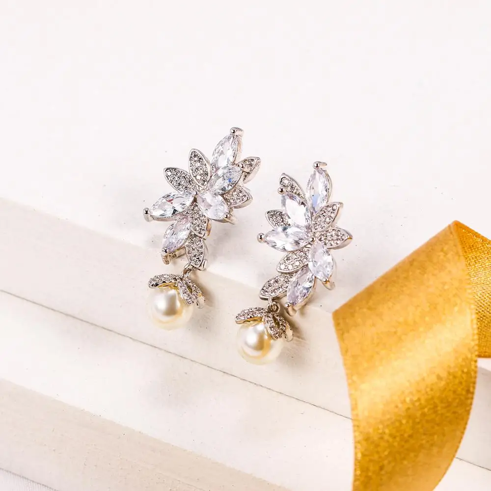 Женские Серьги гвоздики с жемчугом фианитами|Серьги-подвески| |