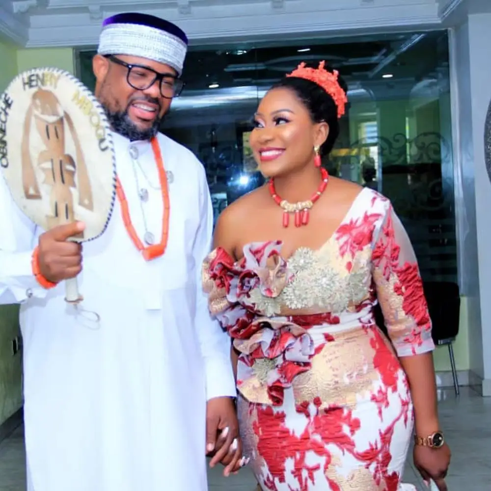 Красивая африканская кружевная ткань для платья Аппликация золотая линия