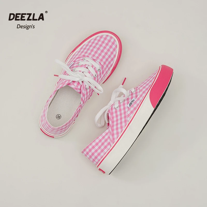 

Polka Dot Canvas Flat Shoes Women Sneakers Casual White Sports Shoes Lace Up Woman Vulcanized Shoes Low Top Designer Pink New 40