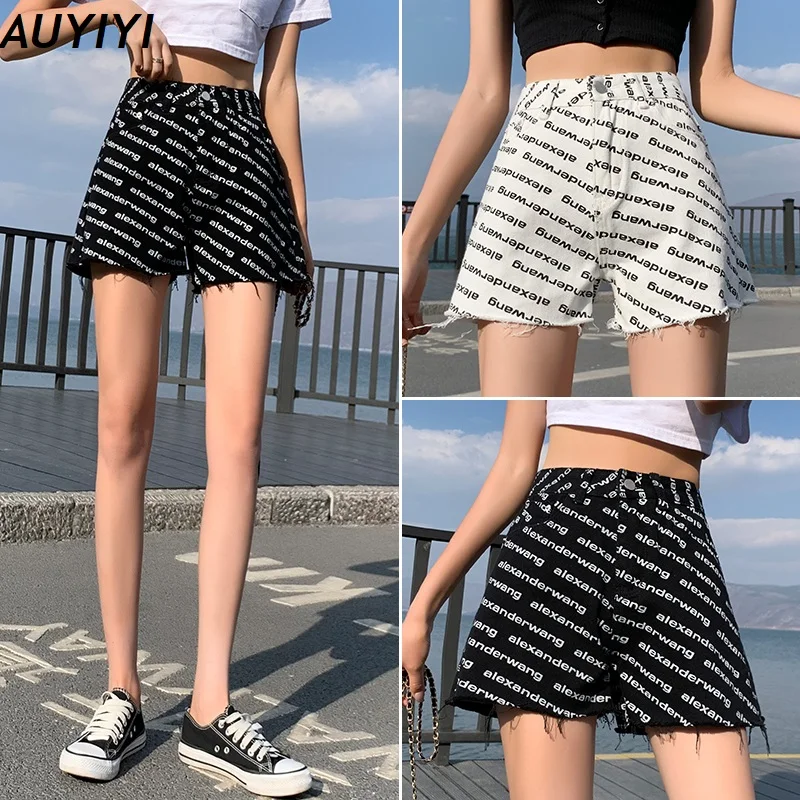 

The New Letter Print Black Denim Shorts Female Summer Korean Version Of The High-Waisted Thin Wide-Leg Raw Edge Hot Pants Trend